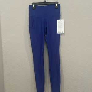 NWT Lululemon Fast and Free size 4